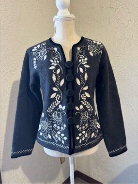 Carson Embroidered Black Wool Cardigan Sweater Sz Small